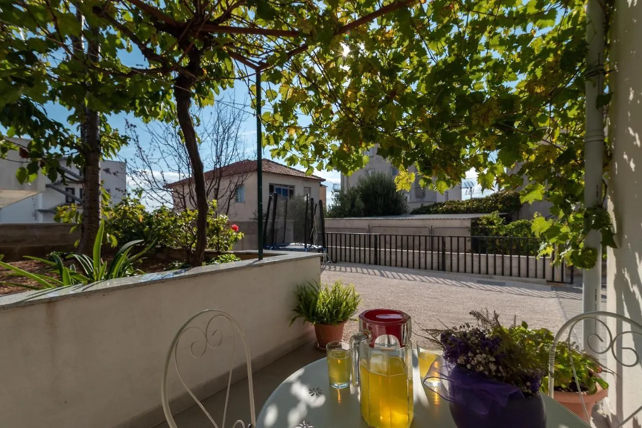 Apartments Bruna Trogir